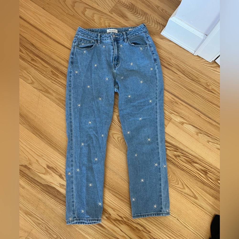 flower jeans